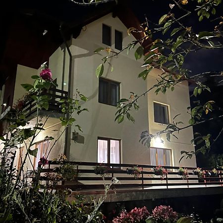 Casa Ador Sinaia Exterior foto